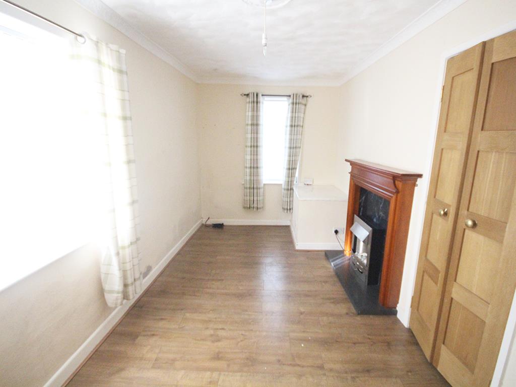 2 bedroom end terrace house SSTC in Colne - IMG_0094.jpg